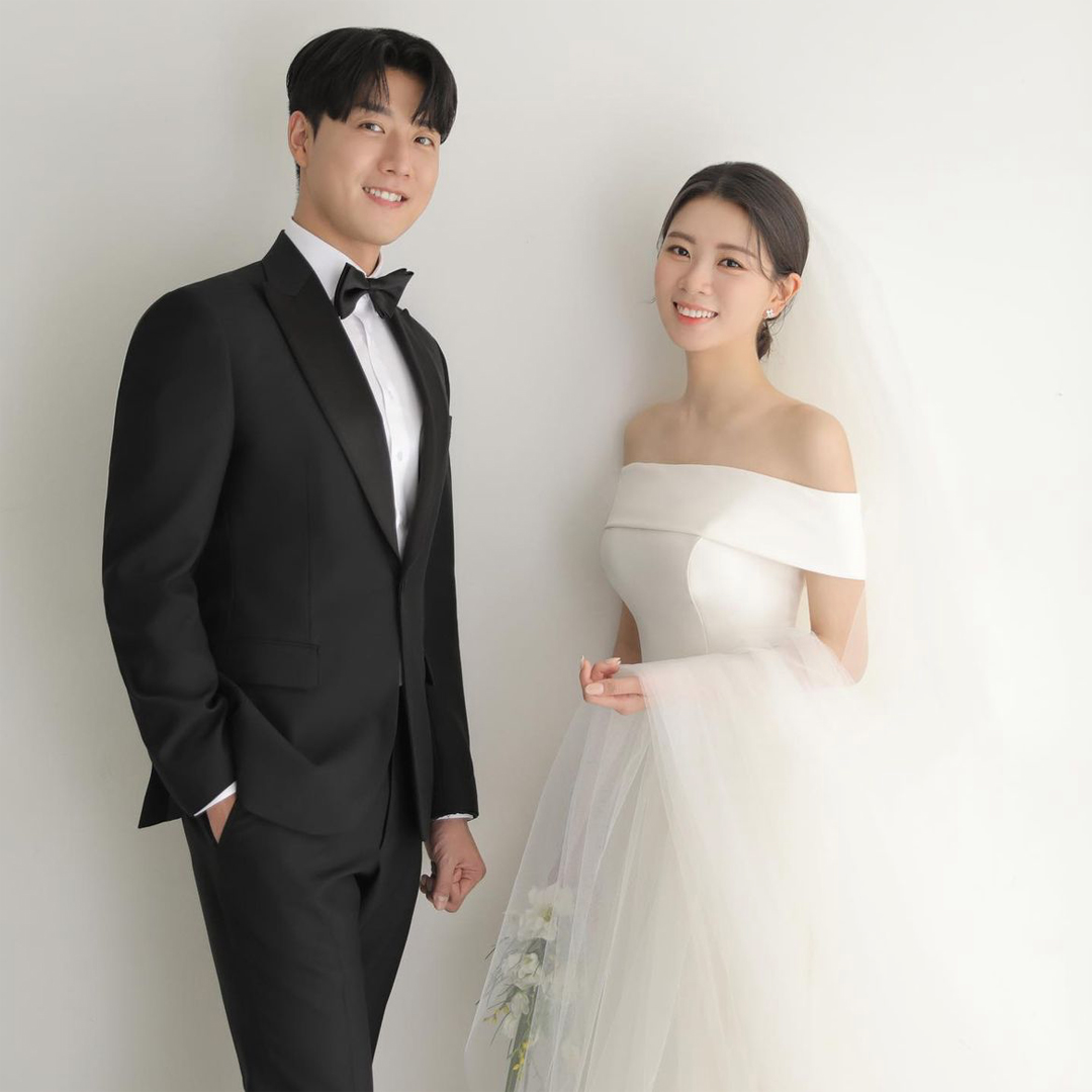 REVIEW_215