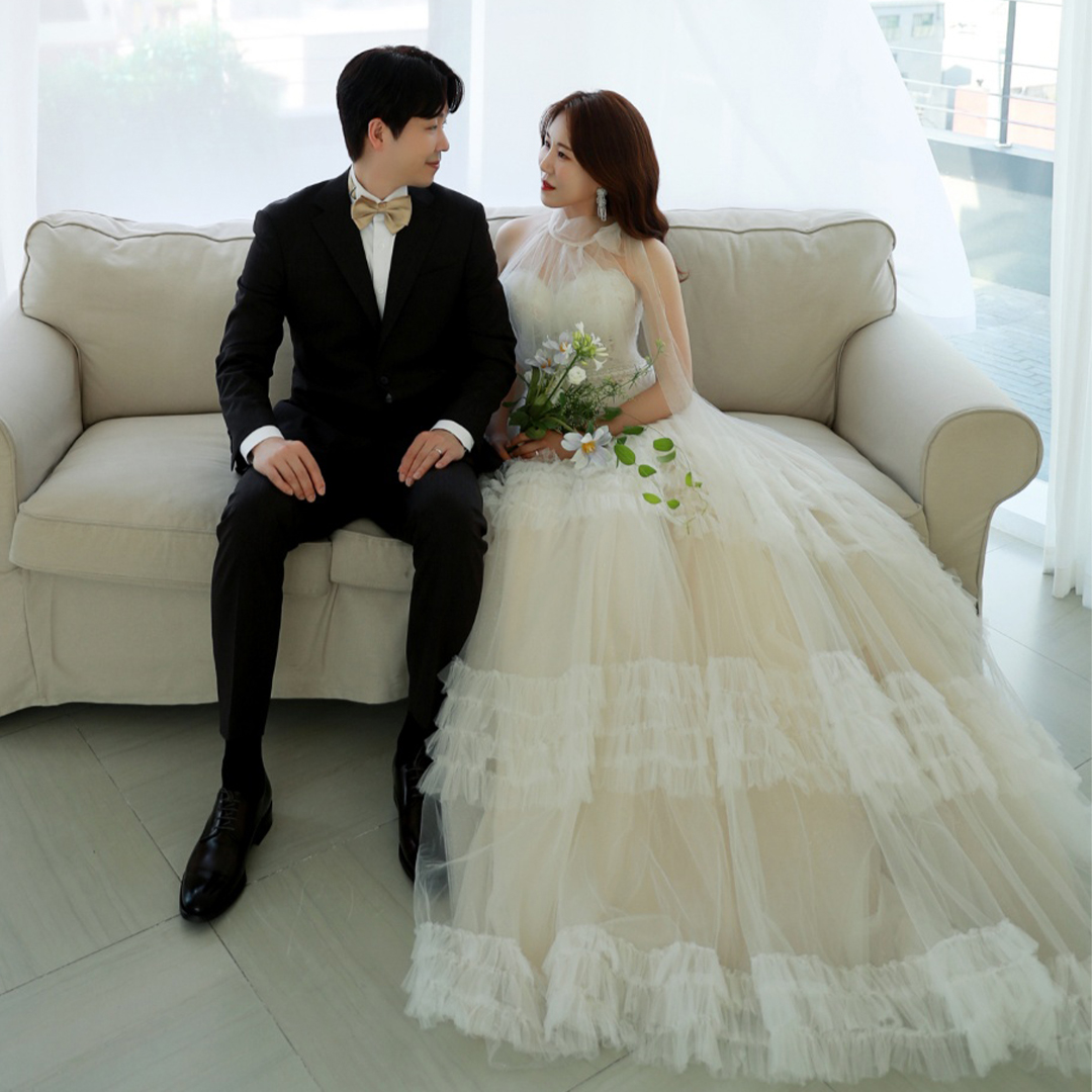 REVIEW_230