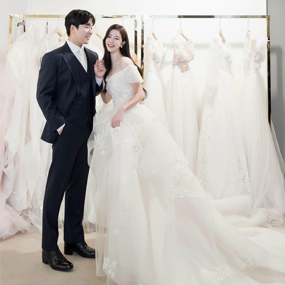 REVIEW_381